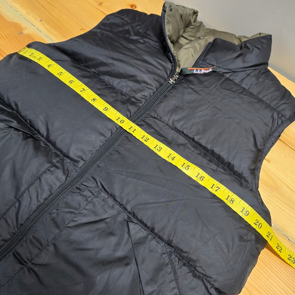 LL Bean Reversible Down Puffer Vest Womens S Olive Green Black Gorpcore Outdoor - Picture 13 of 15